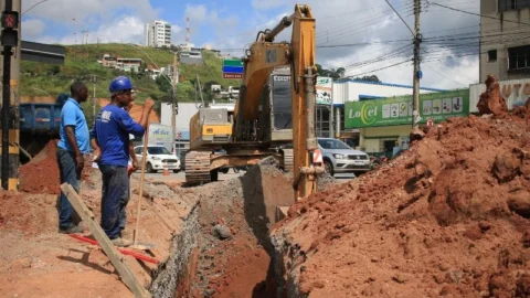 Prefeitura de Fabriciano espera acabar com alagamentos na “Rodoviária Velha” com obra de drenagem