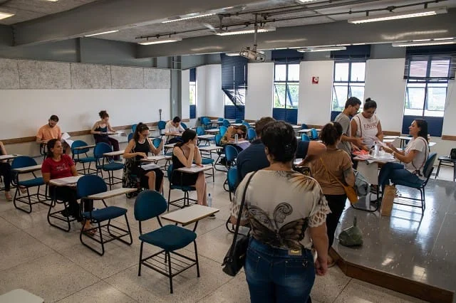 Publicados novos resultados do concurso da ALMG 1 Provas discursivas de terceira etapa do concurso foram realizadas em janeiro - Arquivo ALMG