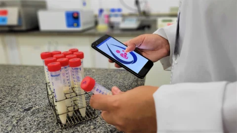 Epamig ILCT recebe comitiva da Fiocruz para fortalecer pesquisas em leite humano
