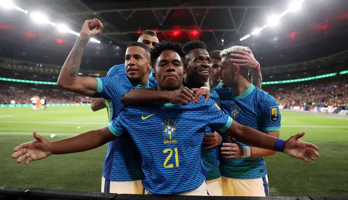 Neste sábado (23), o Brasil venceu a Inglaterra por 1 a 0, em amistoso no estádio de Wembley, em Londres
