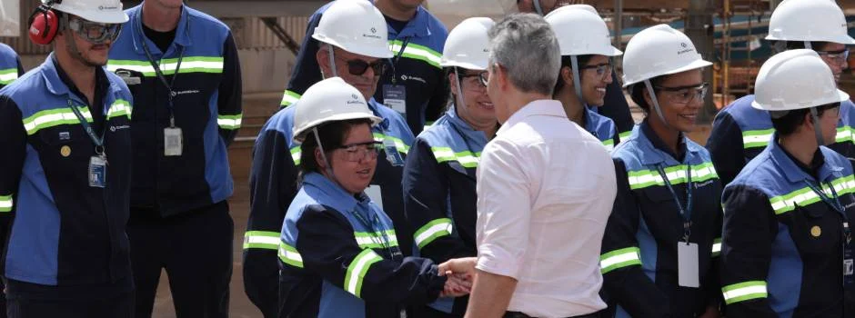 Minas já garantiu a geração de 784.602 empregos com carteira assinada desde 2019 1 Minas Gerais mantém a trajetória de crescimento econômico, com novo saldo positivo no mercado formal de trabalho em fevereiro