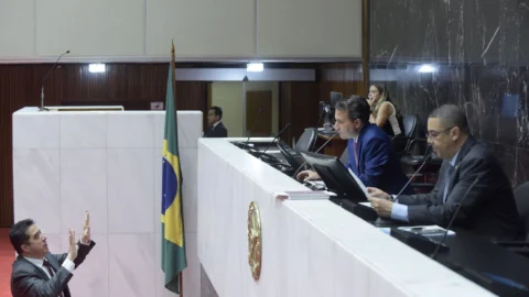 Prossegue discussão de vetos que trancam pauta do Plenário
