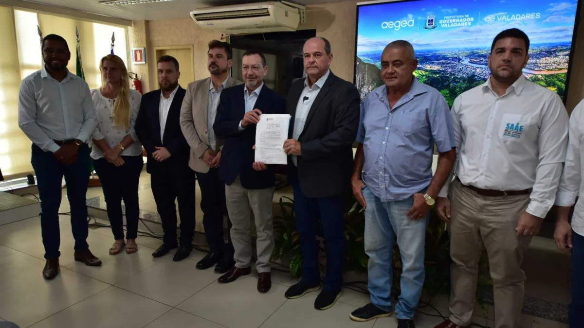 Prefeitura e Aegea Saneamento assinam contrato de concessão do SAAE 1 O evento foi realizado no auditório da Prefeitura, que recebeu autoridades, associações de bairros, servidores e imprensa