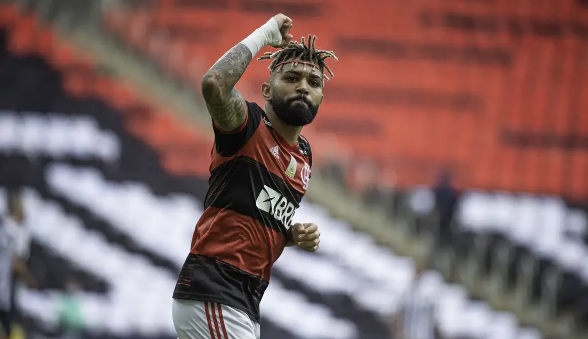 O atacante Gabigol, do Flamengo, foi punido com dois anos de suspensão pelo Tribunal de Justiça Desportiva Antidopagem (TJD-AD)