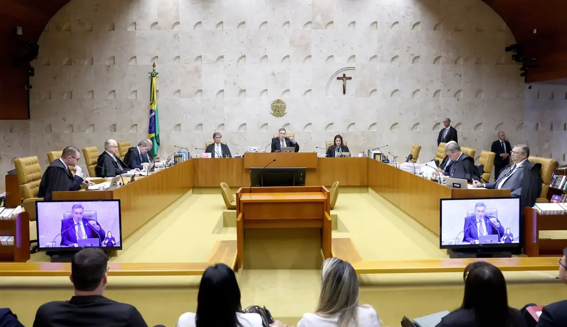 Por 7 votos a 4, o STF decidiu que os aposentados não têm direito de optarem pela regra mais favorável para recálculo do benefício