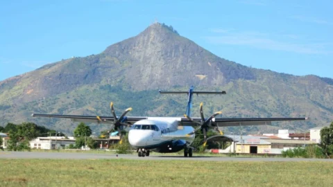 Ato marca entrega do Aeroporto de Valadares à Infraero