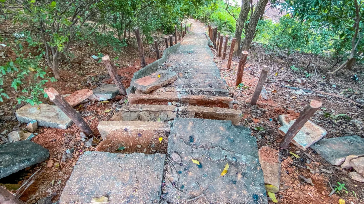 Executivo anuncia mais uma escadaria com luminárias de LED no Bom Jardim 1 Obra voltada para a melhoria das condições de acessibilidade em regiões altas de Ipatinga