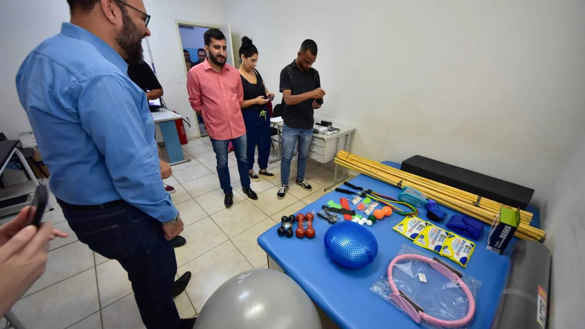 Fisioterapeutas do e-Multi Valadares participam de capacitação nesta sexta (15) 1 Trata-se de equipamentos de cinesioterapia e eletroterapia que passarão a serem utilizados pelos profissionais dos e-Multi