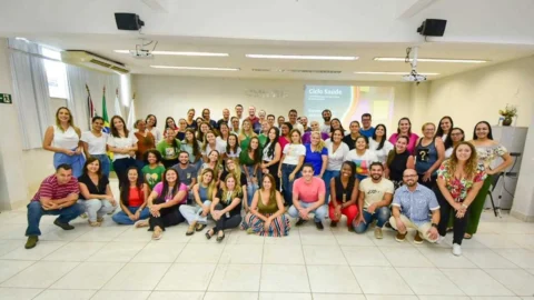 Prefeitura recebe equipamentos e mobiliários doados pela Vale 1 Prefeitura recebe equipamentos e mobiliários doados pela Vale