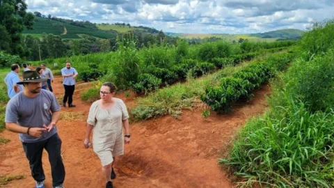 Minas apresenta Plataforma SeloVerde, desenvolvida em conjunto com a União Europeia 5 Minas apresenta Plataforma SeloVerde, desenvolvida em conjunto com a União Europeia