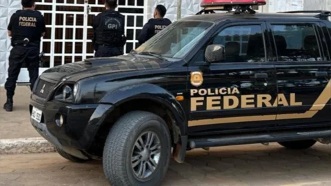 Três homens são presos por tráfico em Ribeirão das Neves pela FICCO/GVS 2 Três homens são presos por tráfico em Ribeirão das Neves pela FICCO/GVS