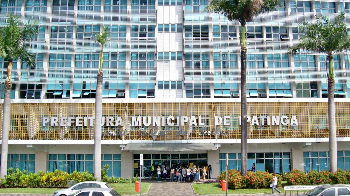 O Executivo de Ipatinga declarou ponto facultativo nas repartições públicas municipais nesta quinta-feira santa, dia 28