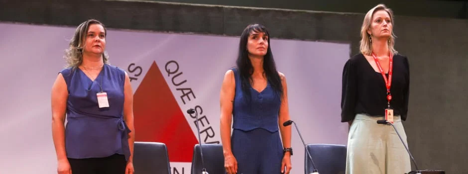 O evento reuniu especialistas que debateram aspectos relacionados ao assédio moral