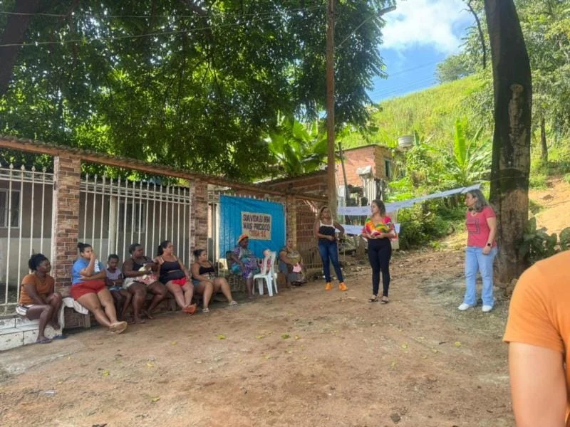 Atividade com grupo de mulheres do Jardim Vitória