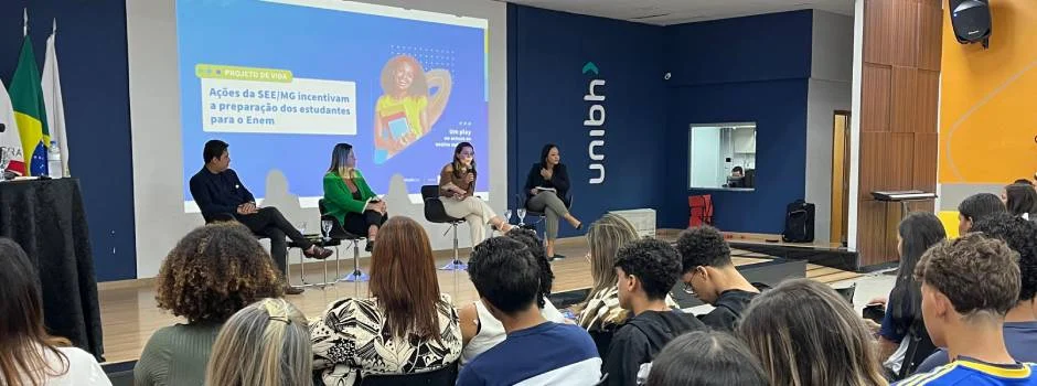 Governo de Minas investe em novas ações de preparação dos estudantes para o Enem 1 O anúncio reuniu mais de 200 estudantes no auditório do Centro Universitário de Belo Horizonte (UniBH)