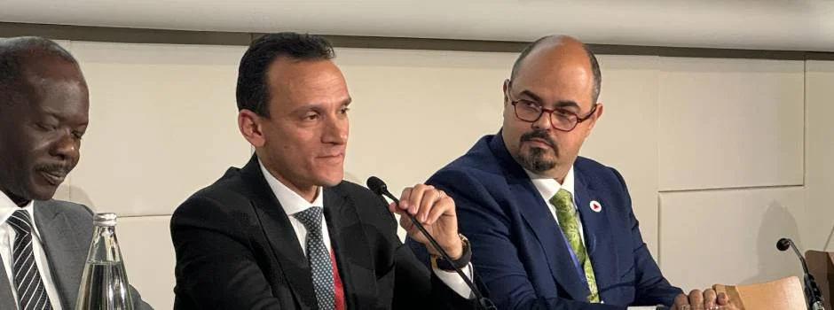 Investimentos em eletricidade e combustíveis de fontes renováveis, políticas de incentivo ao etanol na administração pública, instalação