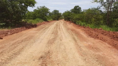 Governo de Minas vai retomar obras entre Pintópolis e Urucuia, região Norte de Minas