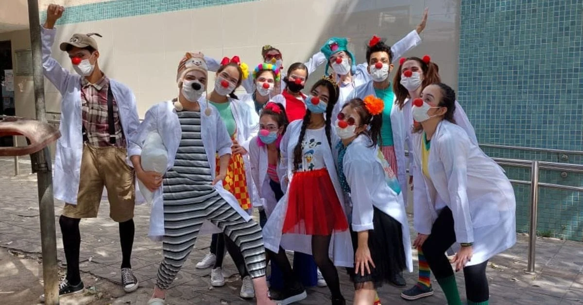 Extensão na UNIVALE está com 149 vagas abertas para estudantes atuarem junto à comunidade 1 A extensão no ensino superior é composta por programas, projetos e ações dedicados a impactar positivamente a comunidade