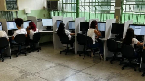 Últimos dias para as escolas da rede estadual preencherem questionários do Projeto Socioemocional 