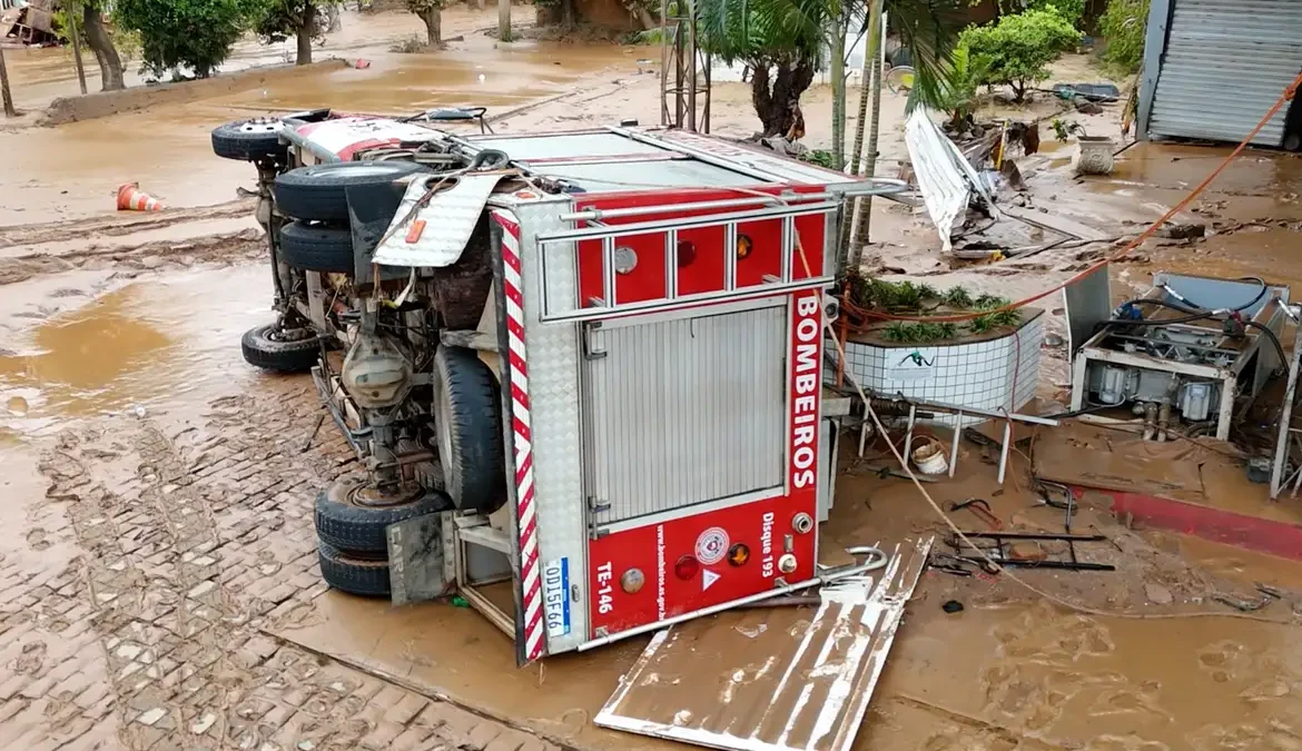 Sobe para 17 o número de mortes por causa das chuvas no Espírito Santo 1 A Coordenadoria Estadual de Proteção e Defesa Civil (Cepdec) do Espírito Santo confirmou 17 mortes em decorrência por causa das chuvas