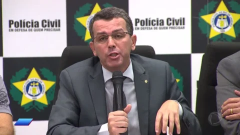 Delegado Rivaldo Barbosa é demitido de universidade onde lecionava Direito