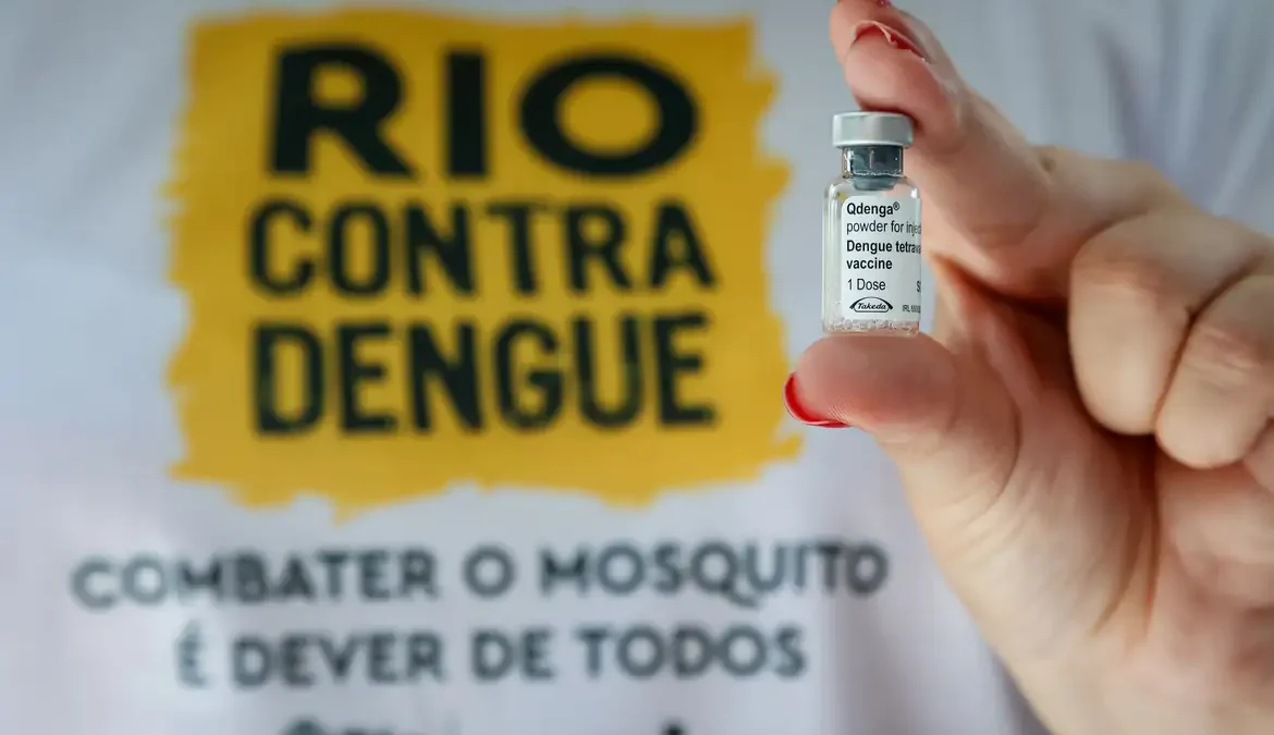 Cidade do Rio de Janeiro anuncia fim de epidemia de dengue 1 A Secretaria Municipal de Saúde do Rio de Janeiro anunciou, nesta sexta-feira (29), o fim da epidemia de dengue na cidade