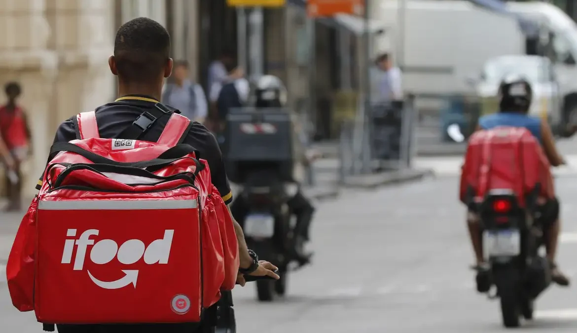 Atualmente, os motoristas não sabem quais os critérios usados para a própria avaliação, nem como é definida a remuneração pelo trabalho