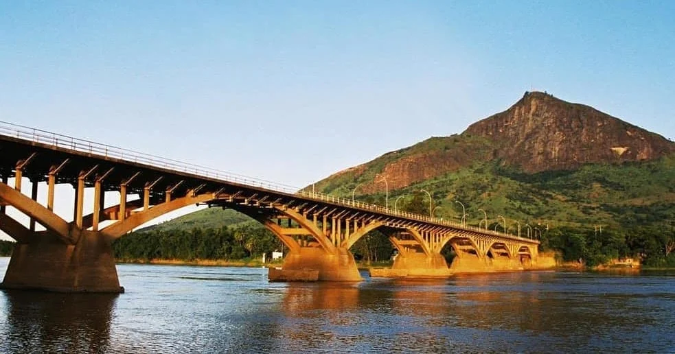 As intervenções na ponte estão sendo realizadas das 21h30 às 5h