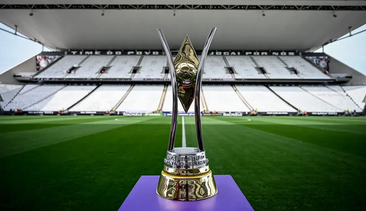 Brasileirão Feminino começa com desafio à hegemonia do Corinthians 1 A competição reúne 16 equipes