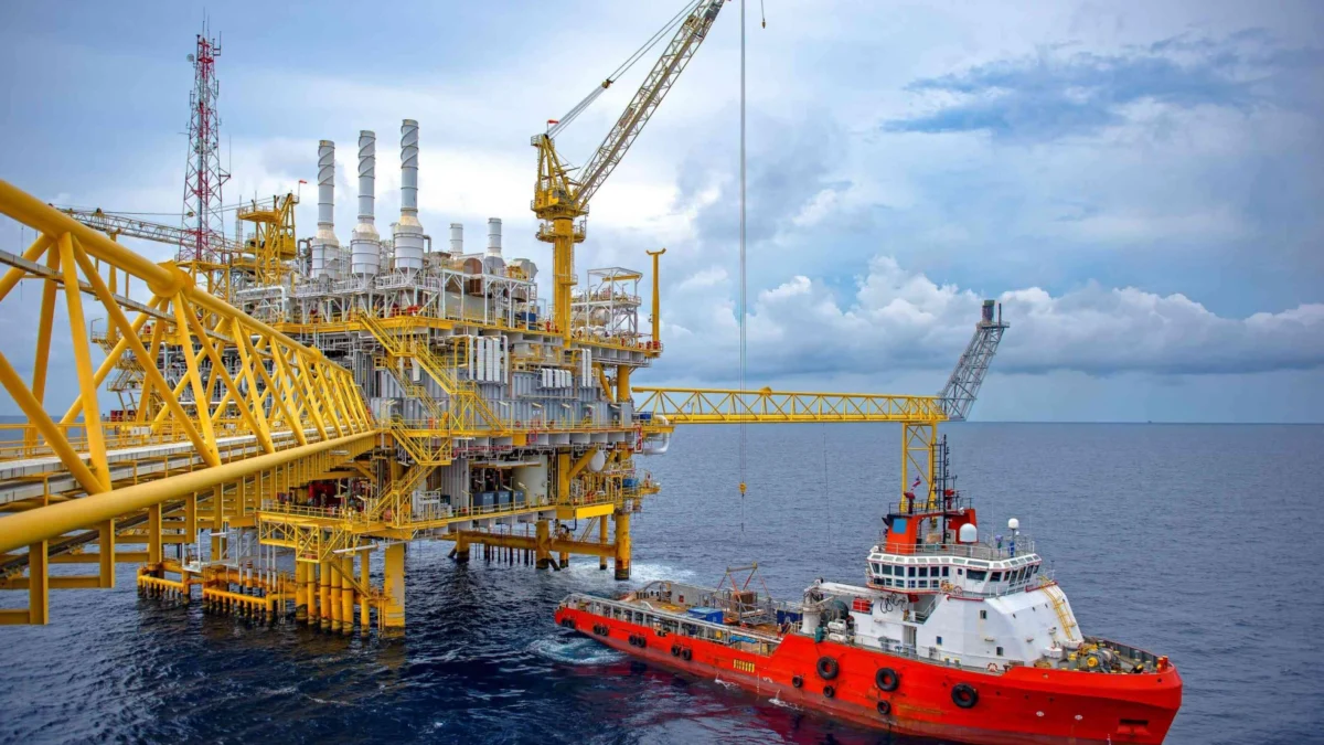Petrobras pagará à ANP R$ 830 milhões em royalties e PE atrasados 1 A estatal terá que desembolsar R$ 830 milhões. A informação foi divulgada nesta segunda-feira (4) pela Petrobras