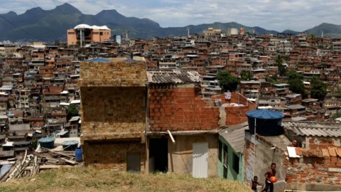 IDH do Brasil sobe em 2022, mas país cai 2 posições em ranking da ONU