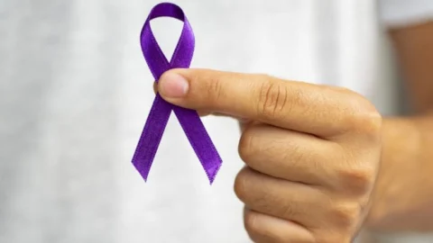 Campanha Abril Lilás chama atenção para o câncer de testículo 2 Campanha Abril Lilás chama atenção para o câncer de testículo
