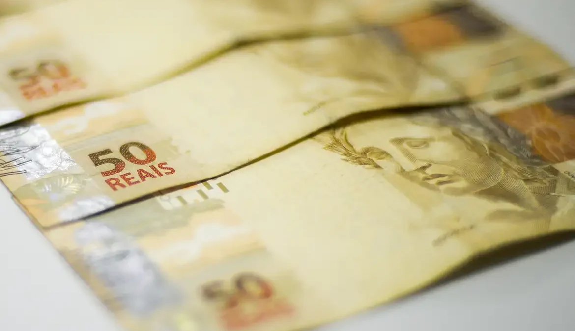 Os cidadãos interessados em participar do mutirão podem pedir a renegociação com as instituições financeiras onde têm dívidas