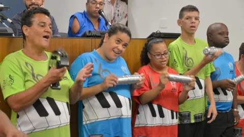 Trabalho voluntário nas Apaes é destacado em audiência 3 Trabalho voluntário nas Apaes é destacado em audiência