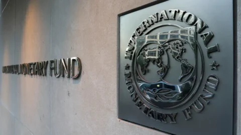 FMI projeta crescimento de 3,2% do PIB mundial
