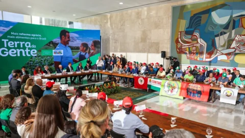 Governo anuncia plano para assentar 295 mil famílias até 2026 2 Governo anuncia plano para assentar 295 mil famílias até 2026