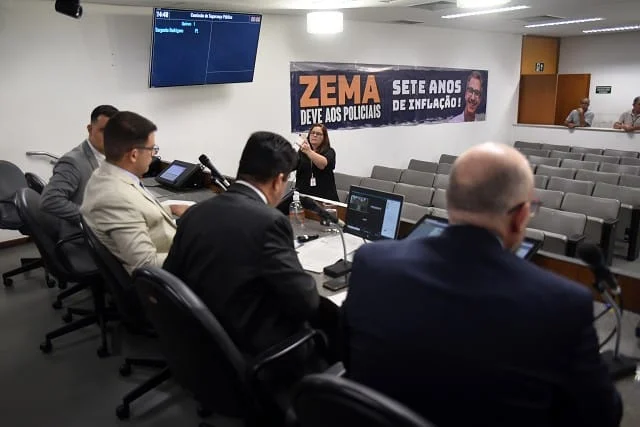 Comissão agenda nova reunião para ouvir comando da PM 1 Parlamentares lamentaram a ausência do comandante, não justificada, na audiência da semana passada - Arquivo ALMG
