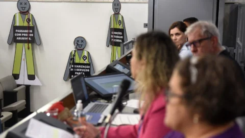 Audiência pública aponta risco para operação do metrô de BH 3 Audiência pública aponta risco para operação do metrô de BH
