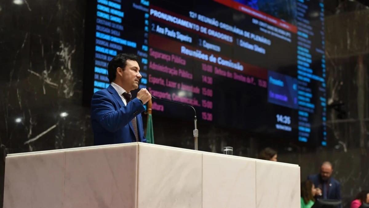 Proposta que altera previdência dos militares recebe críticas 1 Pronunciamentos na tribuna incluíram críticas aos governos estadual e federal