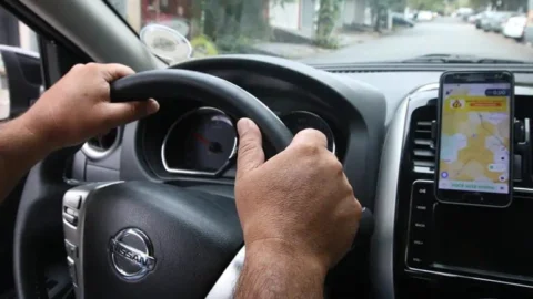 Motoristas de aplicativos: entenda projeto e saiba o que é fato e o que é 'fake' 2 Motoristas de aplicativos: entenda projeto e saiba o que é fato e o que é ‘fake’