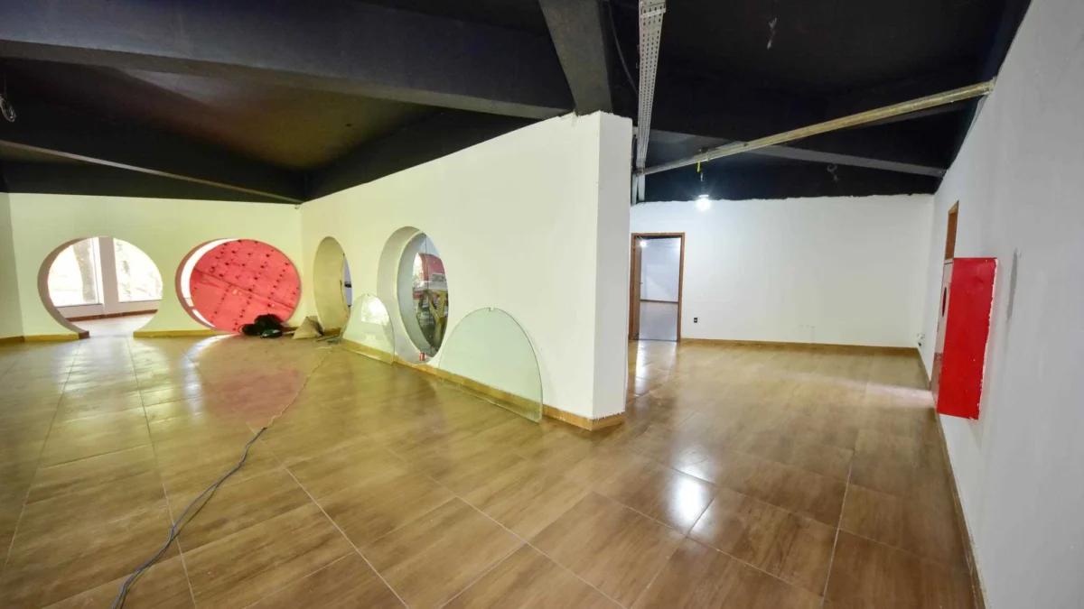 Num terceiro momento, o acervo será disponibilizado no site do projeto e será exibido em uma exposição na Galeria Monhangara
