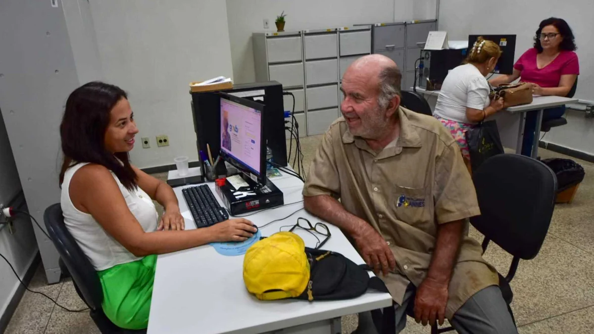 Os idosos que buscarem o atendimento para o benefício devem se dirigir ao CRAS mais próximo à sua residência