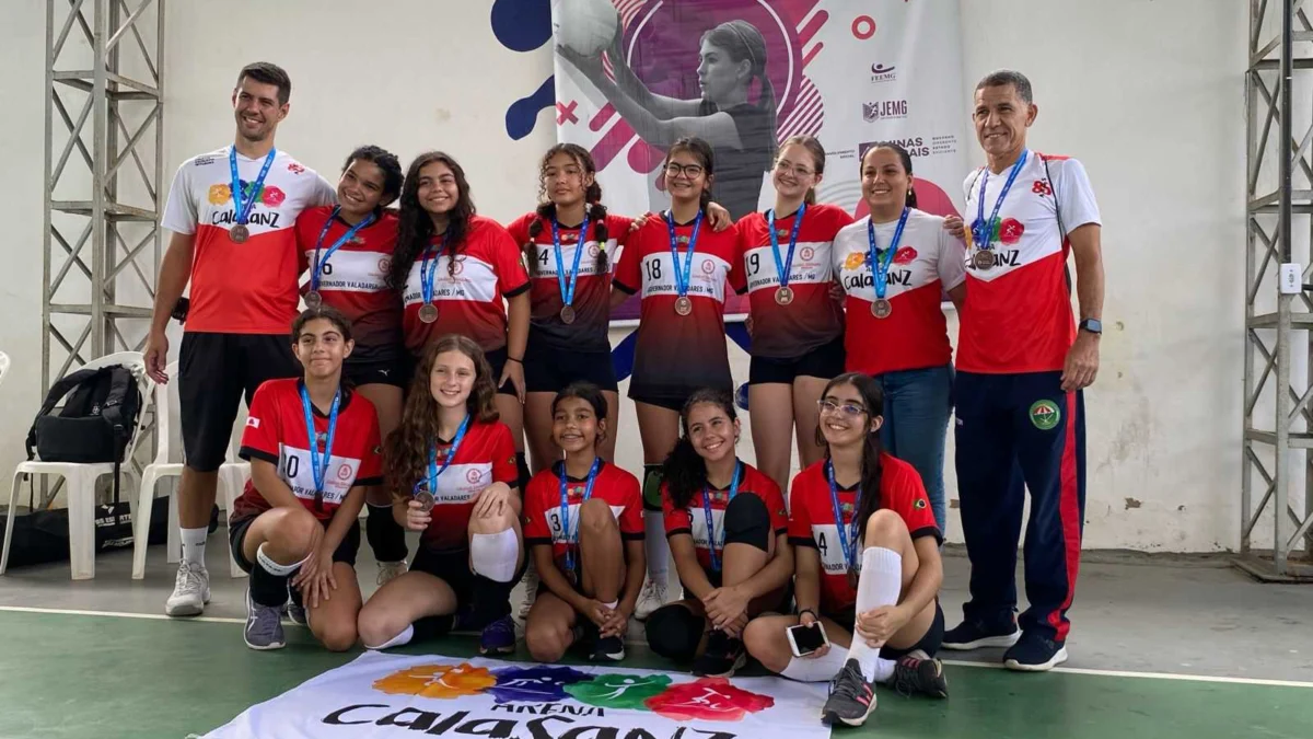 No vôlei feminino o Colégio Ibituruna venceu por 2 a 0