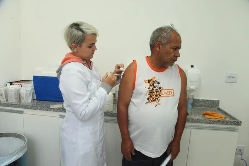 Vacinação contra a gripe influenza