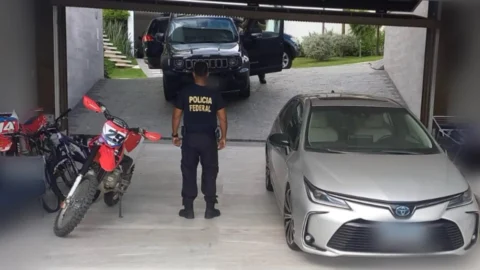 Polícia Federal deflagra operação "Fictus", em Ipatinga, combatendo migração ilegal 7 Polícia Federal deflagra operação “Fictus”, em Ipatinga, combatendo migração ilegal