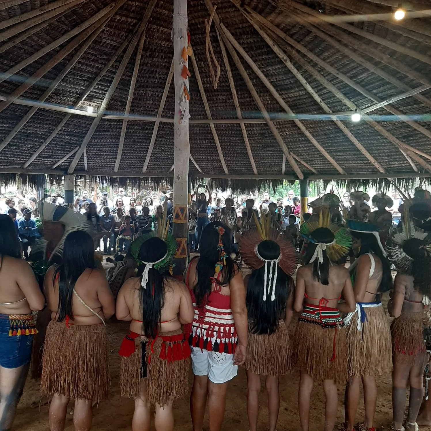 Alunos de Psicologia da UNIVALE participam da festa indígena Pataxó 4 Alunos de Psicologia da UNIVALE participam da festa indígena Pataxó