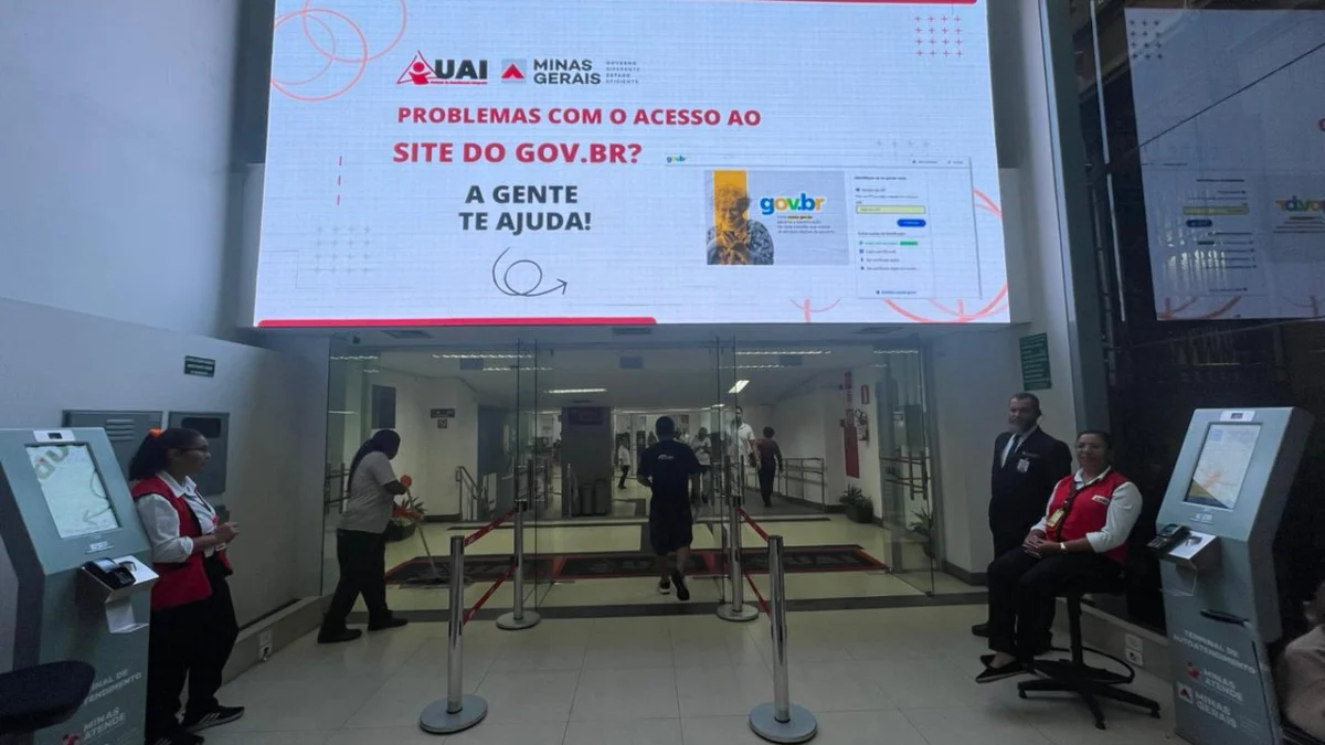 Governo de Minas é pioneiro em oferecer o serviço GOV.BR Presencial em centrais de atendimento 1 Minas Gerais foi o primeiro Estado do país a oferecer, em parceria com o Governo Federal, o serviço GOV.BR Presencial em todas as suas