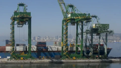 Mercado eleva para 1,89% projeção de expansão da economia em 2024