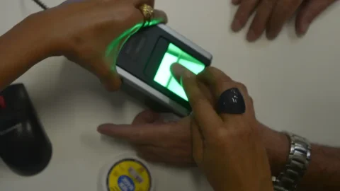 TRE-RJ convoca 4 milhões de eleitores para fazer biometria 5 TRE-RJ convoca 4 milhões de eleitores para fazer biometria