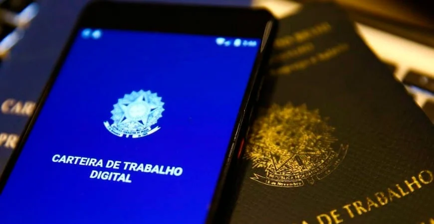 Cerca de 70% dos empregos formais gerados no início do ano foram para pessoas do Cadastro Único 1 O mercado de trabalho formal está abrindo mais portas para a população de baixa renda, incluindo os beneficiários do Programa Bolsa Família